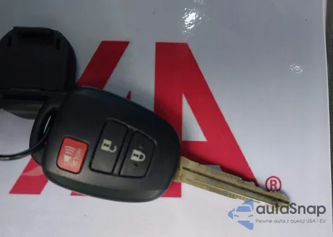 2018 Toyota Tacoma Sr5 V6 из США, поврежденный, VIN 5TFAZ5CN4JX056305